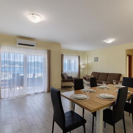 Apartman Maja Komarna Exteriér fotografie