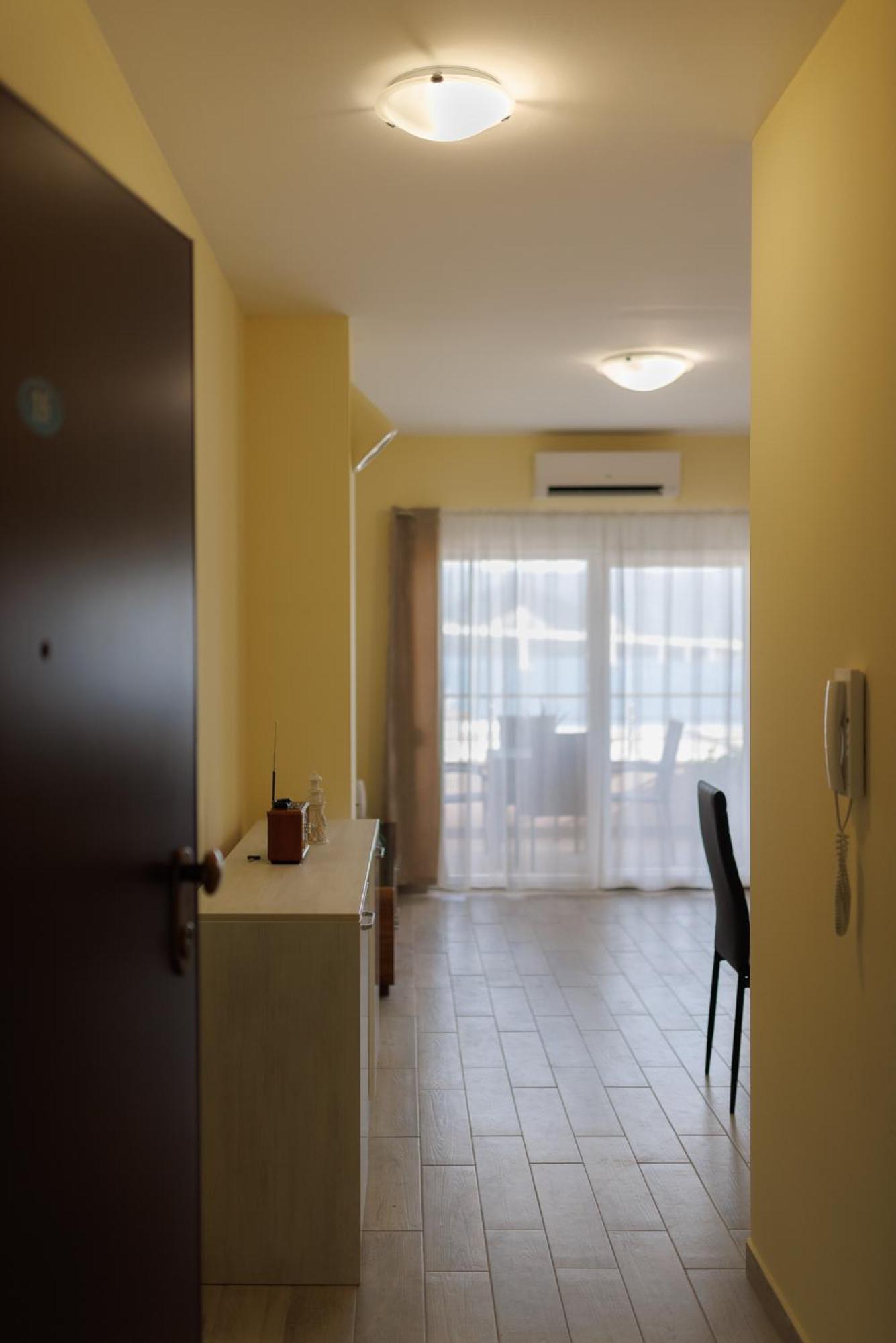 Apartman Maja Komarna Exteriér fotografie